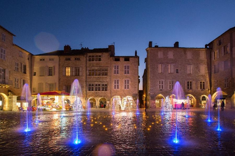 L'Indus 3 Etoiles Wifi, Netflix, Disney, Coeur De Bastide Villefranche-de-Rouergue Zewnętrze zdjęcie